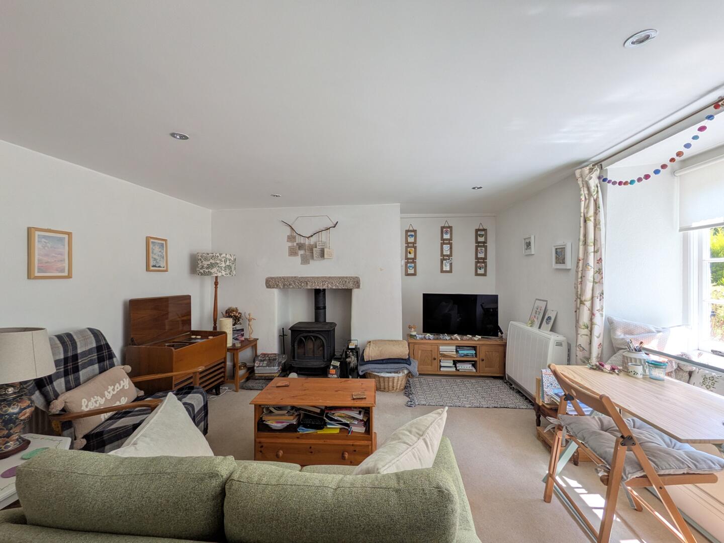 2 bed property in , Truro
